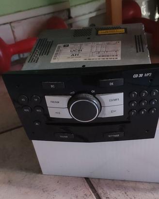 Opel Autoradio DELPHI GRUNDIG CD30 MP3
