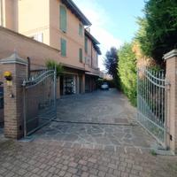 Bomporto bilocale con 2 terrazzi e garage