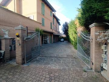 Bomporto bilocale con 2 terrazzi e garage