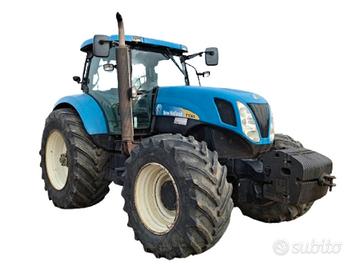 Trattore agricolo usato New Holland T7060