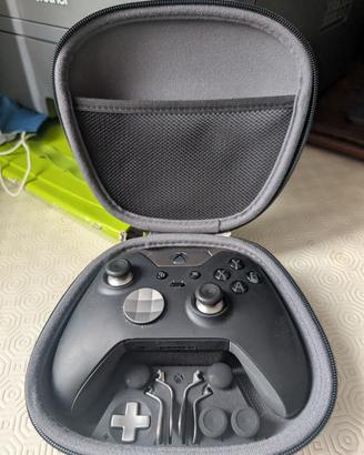 Xbox One Elite Series V1 accessoriato