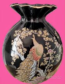 Vaso in ceramica di fattura giapponese