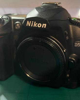Nikon D50 con obbiettivi 18/70 e 70/300