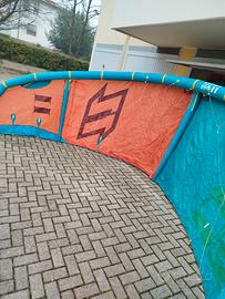 Kitesurf dice 11 North duotone