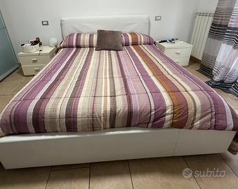 Letto matrimoniale contenitore
