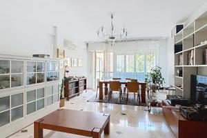 Quadrivano Luminoso in Centro Città