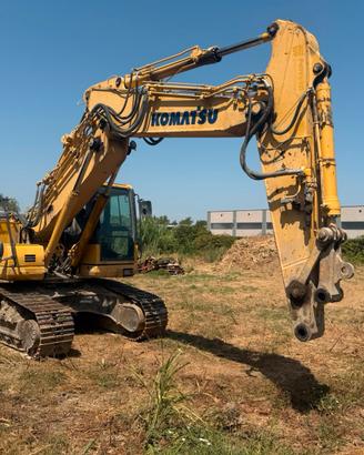 escavatore Komatsu PC230HD-8