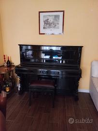 pianoforte verticale antico