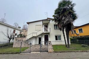 VILLA SINGOLA A ROVIGO