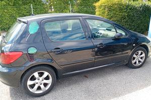 Peugeot 307 HDi 