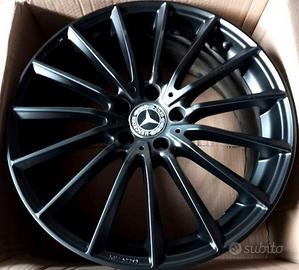 Cerchi in lega 19" MERCEDES con pneumatici