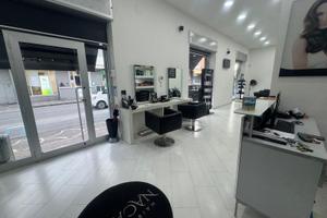 Negozio di parrucchieri femminile