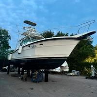 Imbarcazione Hatteras 36 express, da refittare