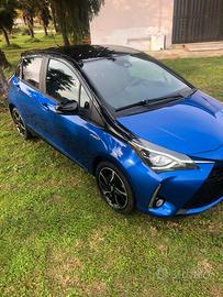 Toyota Yaris 1.5 Hybrid style 2017