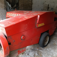 Pressa per balle di fieno Sgorbati 230
