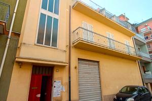 Casa Singola ampio garage - Rif. 348