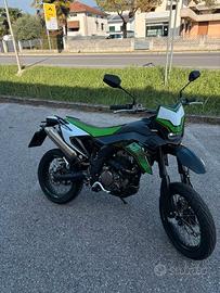 KL 125 4T Motard