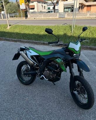 KL 125 4T Motard