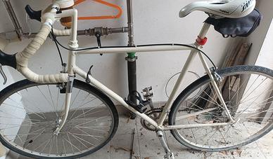 Bici da Corsa Vintage utilizzabile o da restaurare