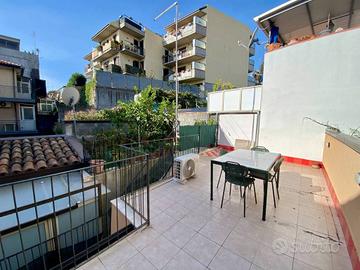 3 Vani ARREDATO (Via Muscarà - Aci Trezza)