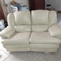 2 divani in pelle