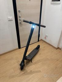 Monopattino elettrico Ninebot ES2