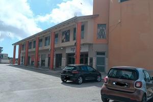 Complesso immobiliare su più livelli