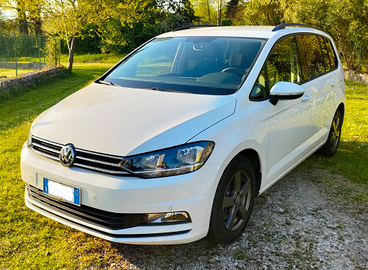 Volkswagen Touran 1.6 TDI Businessline – 7 posti