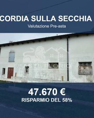 Immobile in asta di 216 m² con più di 5 locali e b