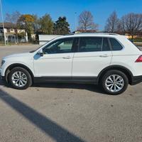 Volkswagen Tiguan 2.0 TDI SCR Style BlueMotion Tec