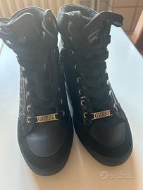 Scarpe Guess