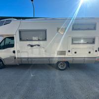 Laika Kreos 3002 Anno 09/2008 + Tutti Accessori