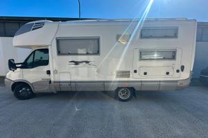 Laika Kreos 3002 Anno 09/2008 + Tutti Accessori