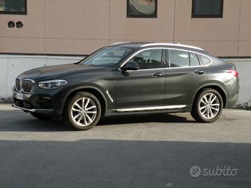 Bmw X4 xDrive20d 48V xLine tetto