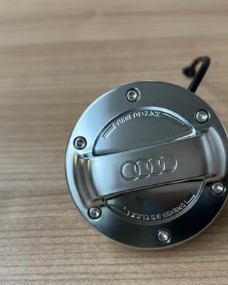 Tappo serbatoio audi alluminio 8YO071000