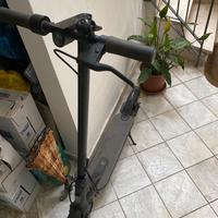 Monopattino elettrico xiaomi