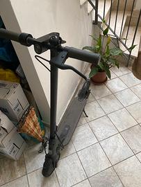 Monopattino elettrico xiaomi