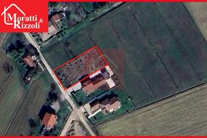 TERRENO EDIFICABILE a Carlino