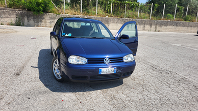 Golf 1.6 benzina / gpl