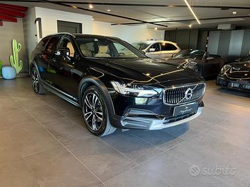VOLVO V90 Cross Country - 2019 -D4 Pro geartronic