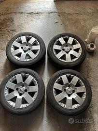 Kit 4 cerchi, gomme Hankook 185/55/15, distanziali