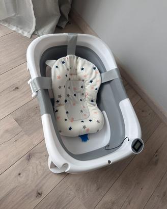 vaschetta per il bagnetto dei neonati