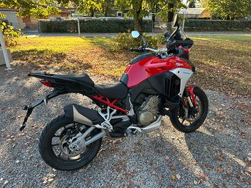 Ducati multistrada v4