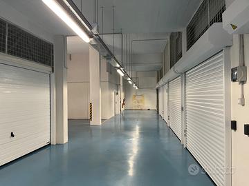 Posto moto SALITA SUPERIORE DELLA NOCE - Genova