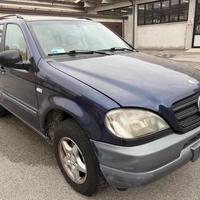 MERCEDES-BENZ ML 230 cat 167,732km senza nessun