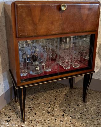 Mobiletto bar