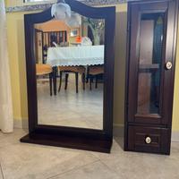 Mobiletto da bagno con luce e specchio