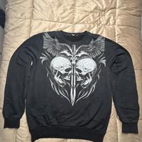 Felpa nera LIVE978 con grafica Teschi e spada