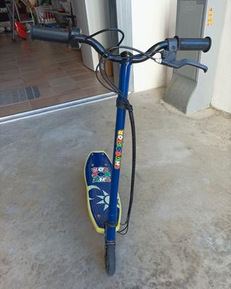 Monopattino elettrico bambini VALENTINO ROSSI 