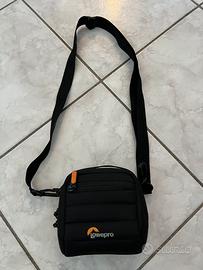 Borsa tracolla fotocamera + Sim SANDISK 32 Gb